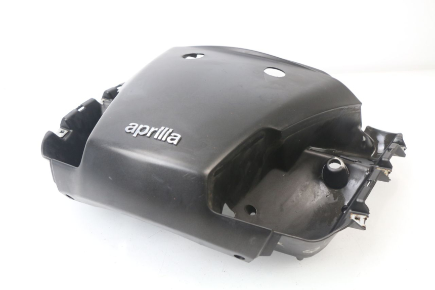 photo de REAR MIDDLE PANEL APRILIA ATLANTIC 125 (2003 - 2009)