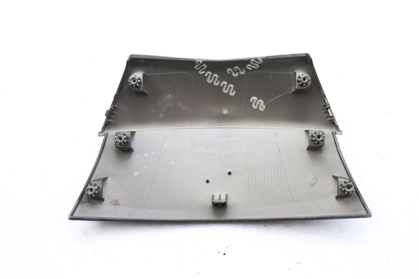 photo de REAR FAIRING JUNCTION PEUGEOT CITYSTAR 50 (2013 - 2017)