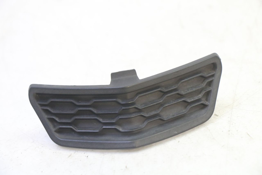 photo de REAR LOWER MIDDLE PANEL QUADRO 4 4D 350 (2015 - 2018)