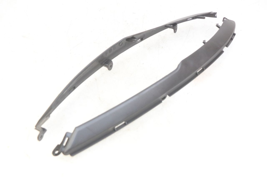 photo de LOWER REAR FAIRING JUNCTION KYMCO DOWNTOWN ABS 125 (2015 - 2017)