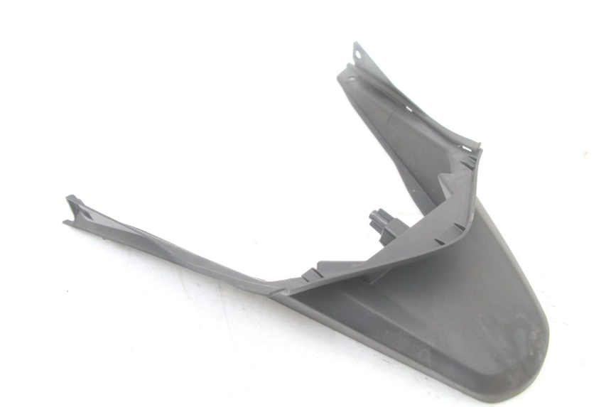 photo de REAR LOWER MIDDLE PANEL HONDA PCX (JF57/JF64) 125 (2014 - 2018)