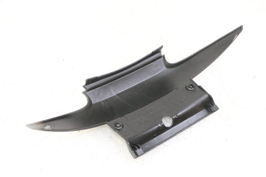 photo de REAR LOWER MIDDLE PANEL PIAGGIO MP3 LT 300 (2010 - 2016)