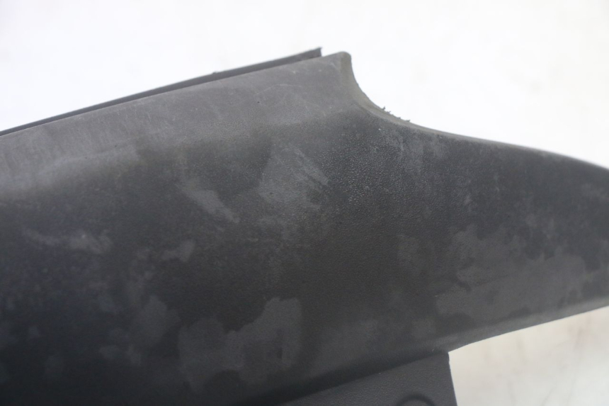 photo de REAR LOWER MIDDLE PANEL PIAGGIO MP3 500 (2011 - 2015)