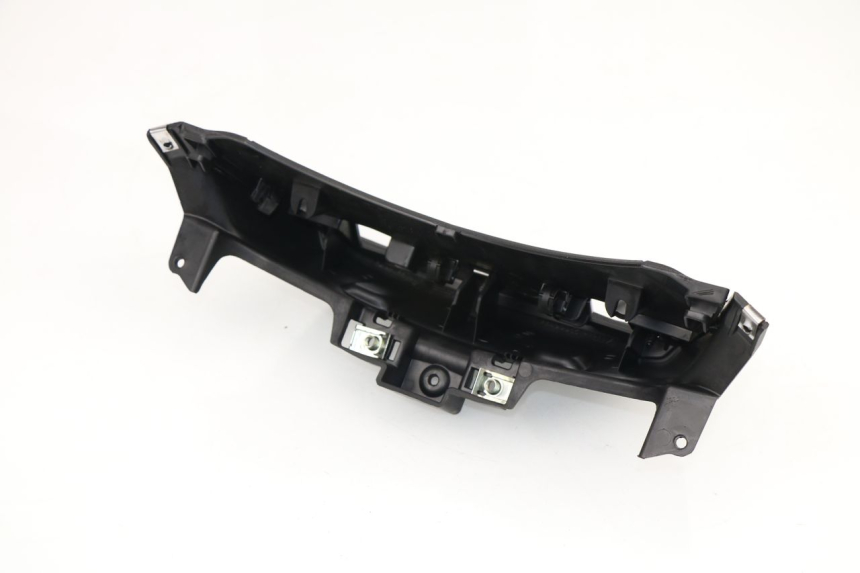 photo de REAR LOWER MIDDLE PANEL PIAGGIO MP3 500 (2016 - 2018)