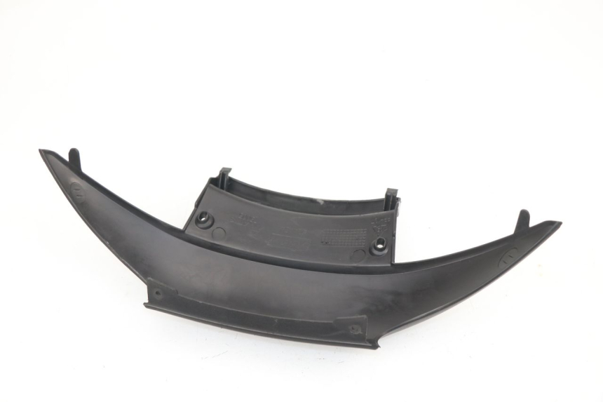 photo de LOWER REAR FAIRING JUNCTION PIAGGIO MP3 125 (2006 - 2014)