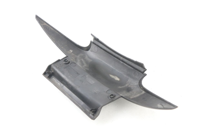 photo de LOWER REAR FAIRING JUNCTION PIAGGIO MP3 125 (2006 - 2014)