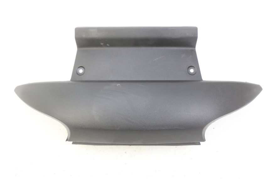 photo de LOWER REAR FAIRING JUNCTION PIAGGIO MP3 125 (2006 - 2014)