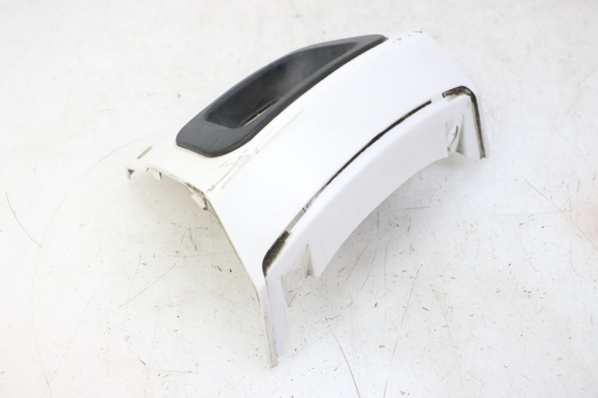 photo de LOWER REAR FAIRING JUNCTION PEUGEOT SATELIS 125 (2010 - 2012)