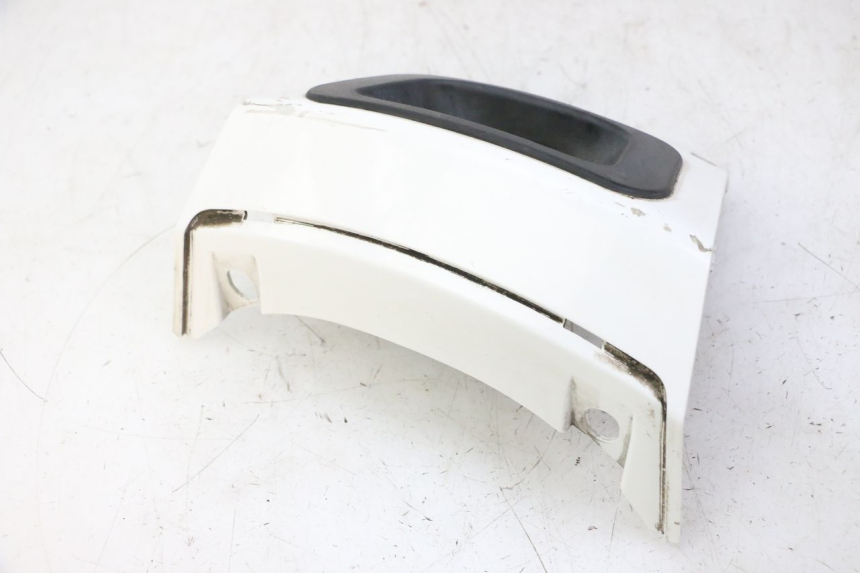 photo de LOWER REAR FAIRING JUNCTION PEUGEOT SATELIS 125 (2010 - 2012)