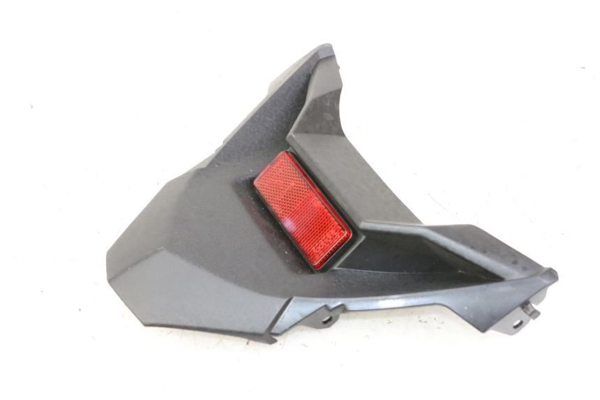 photo de REAR LOWER MIDDLE PANEL YAMAHA XMAX X-MAX 125 (2021 - 2025)