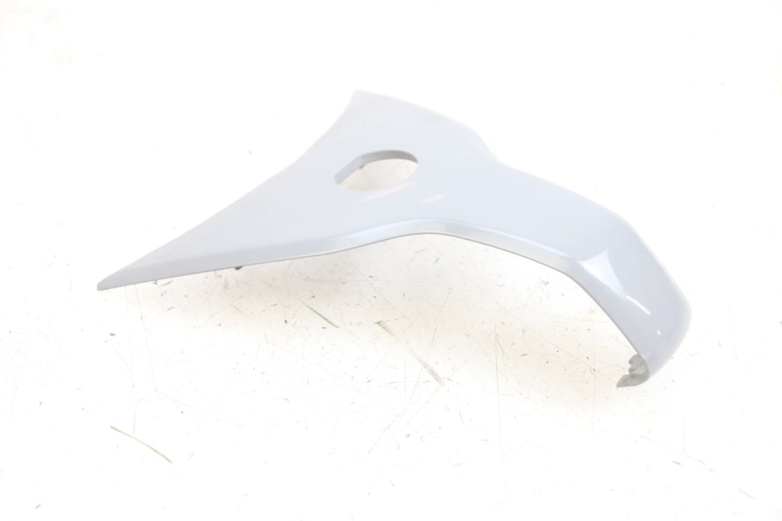 photo de REAR FAIRING JUNCTION PIAGGIO MEDLEY 125 (2016 - 2023)