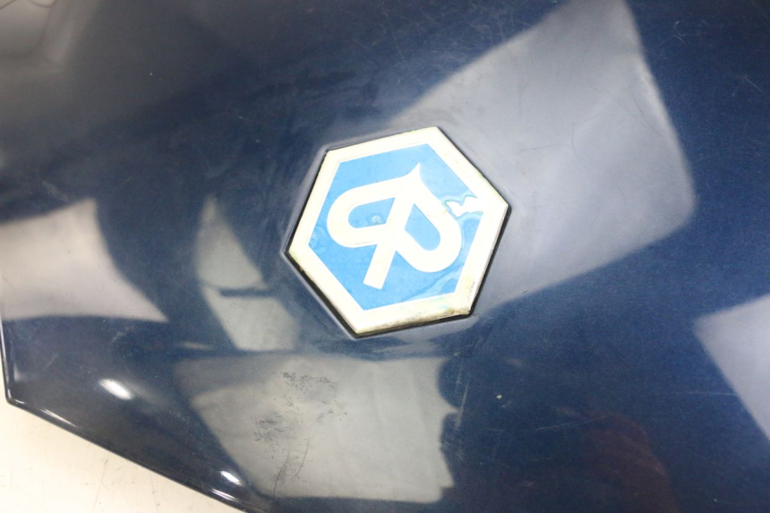 photo de REAR MIDDLE PANEL PIAGGIO MP3 LT 300 (2010 - 2016)
