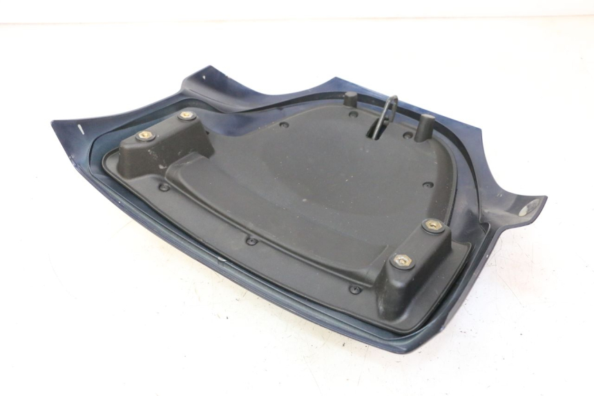 photo de REAR MIDDLE PANEL PIAGGIO MP3 RL 250 (2007 - 2010)