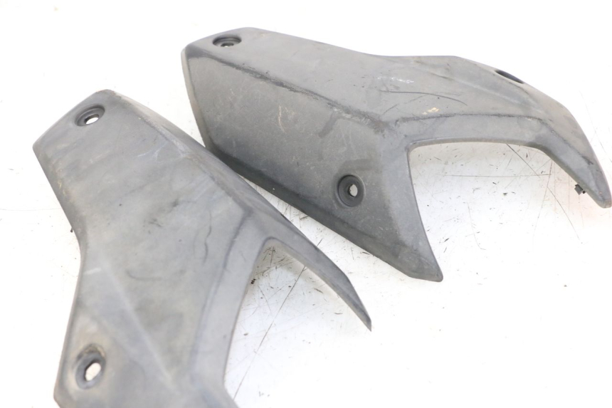 photo de REAR FAIRING JUNCTION PEUGEOT KISBEE 4T 50 (2018 - 2022)