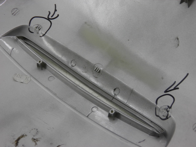 photo de REAR MIDDLE PANEL PIAGGIO SUPER LX 125 (2000 - 2003)