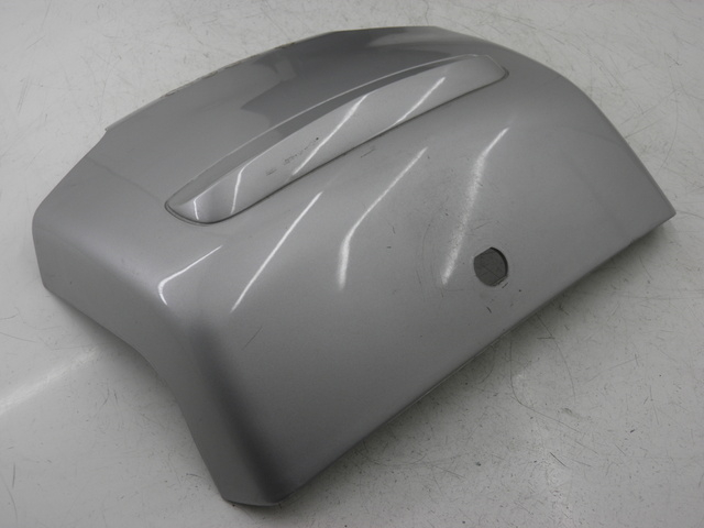photo de REAR MIDDLE PANEL PIAGGIO SUPER LX 125 (2000 - 2003)