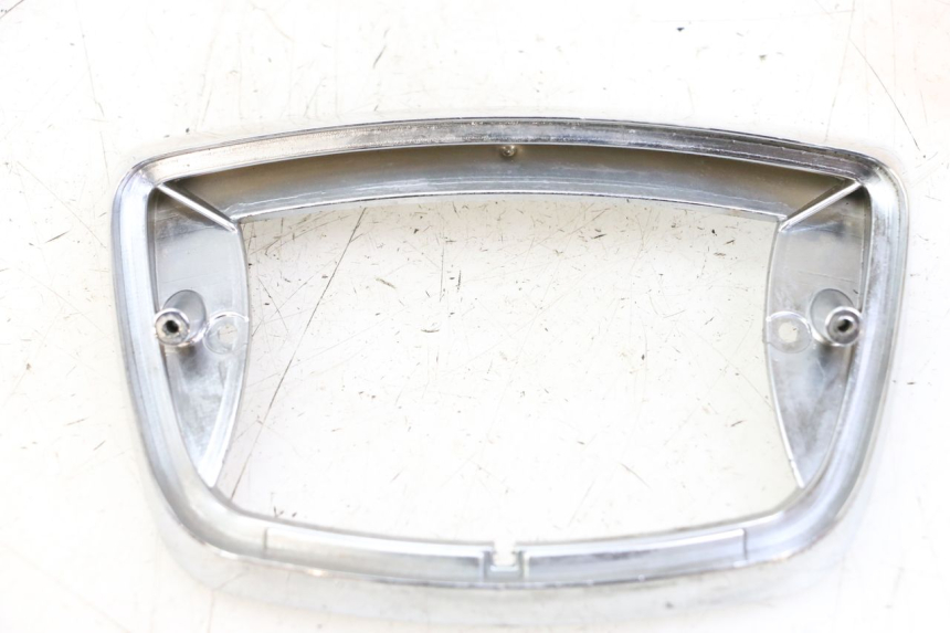 photo de REAR MIDDLE PANEL PIAGGIO VESPA LX IE 125 (2010 - 2012)