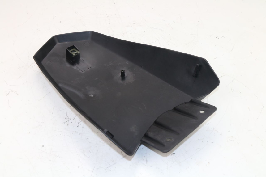 photo de REAR MIDDLE PANEL RAZZO STR 50 (2009 - 2018)