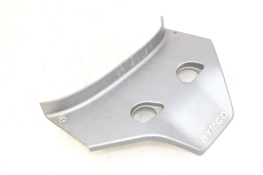 photo de UPPER REAR FAIRING JUNCTION KYMCO DOWNTOWN ABS 125 (2015 - 2017)