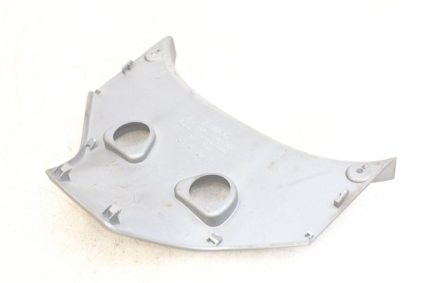 photo de UPPER REAR FAIRING JUNCTION KYMCO DOWNTOWN ABS 125 (2015 - 2017)