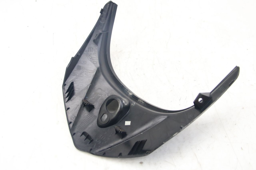 photo de UPPER REAR FAIRING JUNCTION YAMAHA D'ELIGHT DELIGHT 125 (2017 - 2020)
