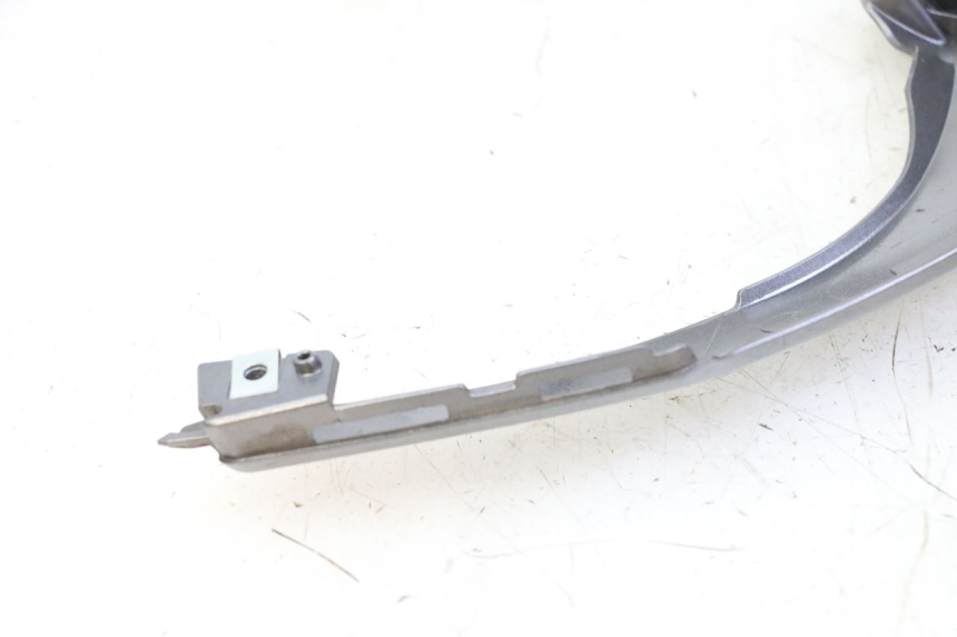 photo de REAR UPPER MIDDLE PANEL HONDA FORZA ABS 300 (2013 - 2019)
