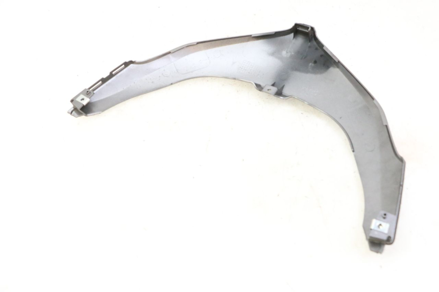 photo de REAR UPPER MIDDLE PANEL HONDA FORZA ABS 300 (2013 - 2019)
