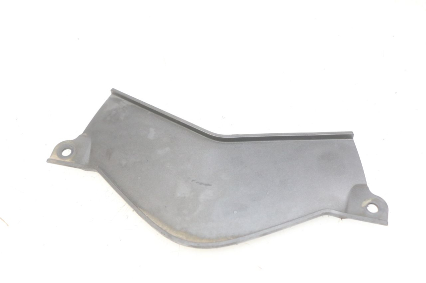 photo de UPPER REAR FAIRING JUNCTION KAWASAKI Z 750 (2007 - 2013)