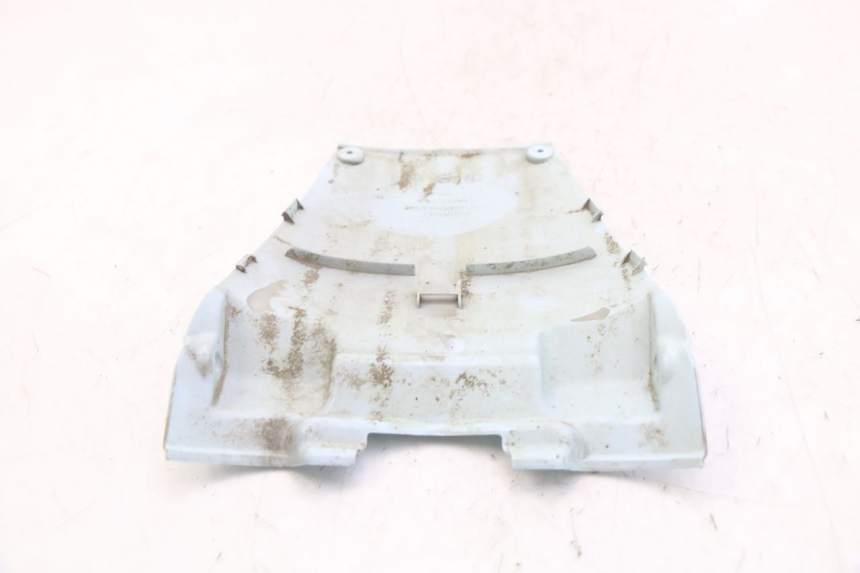 photo de REAR UPPER MIDDLE PANEL KYMCO LIKE 4T 50 (2009 - 2018)