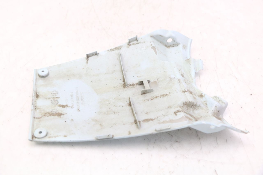 photo de REAR UPPER MIDDLE PANEL KYMCO LIKE 4T 50 (2009 - 2018)
