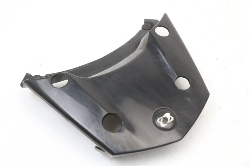 photo de REAR UPPER MIDDLE PANEL MBK MW TRYPTIK 125 (2014 - 2016)