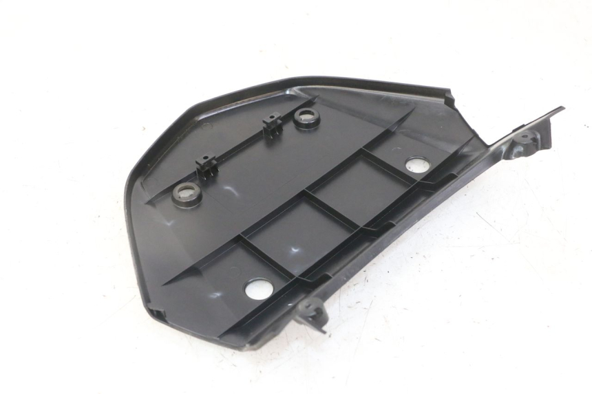 photo de REAR UPPER MIDDLE PANEL HONDA NTV DEAUVILLE ABS 700 (2007 - 2016)