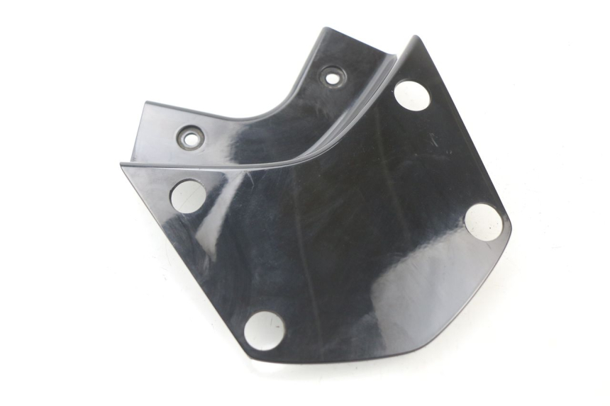 photo de REAR UPPER MIDDLE PANEL HONDA PCX (JF57/JF64) 125 (2014 - 2018)