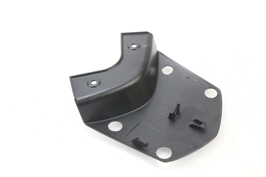 photo de REAR UPPER MIDDLE PANEL HONDA PCX (JF57/JF64) 125 (2014 - 2018)