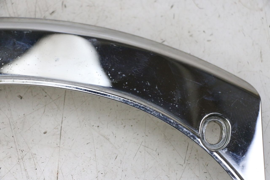 photo de REAR UPPER MIDDLE PANEL PEUGEOT SATELIS 125 (2013 - 2018)