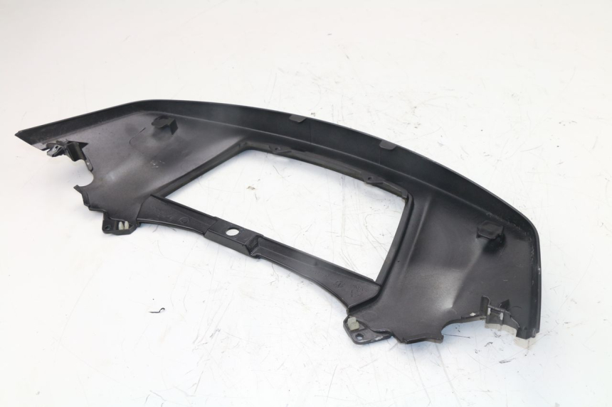 photo de REAR UPPER MIDDLE PANEL PIAGGIO X10 500 (2012 - 2018)