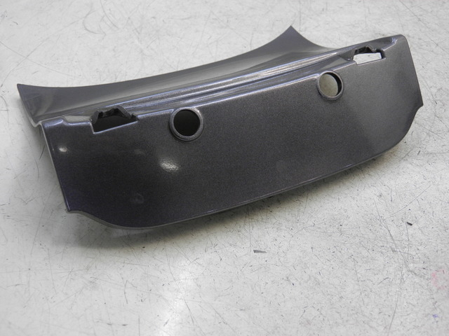 photo de REAR UPPER MIDDLE PANEL PIAGGIO X8 125 (2004 - 2007)