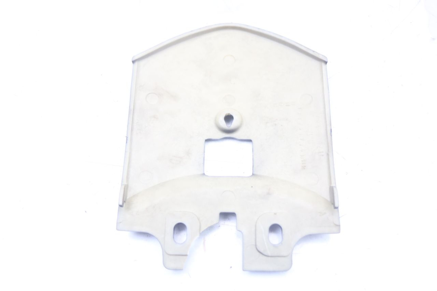 photo de UPPER REAR FAIRING JUNCTION QUADRO 3D S 350 (2013 - 2018)