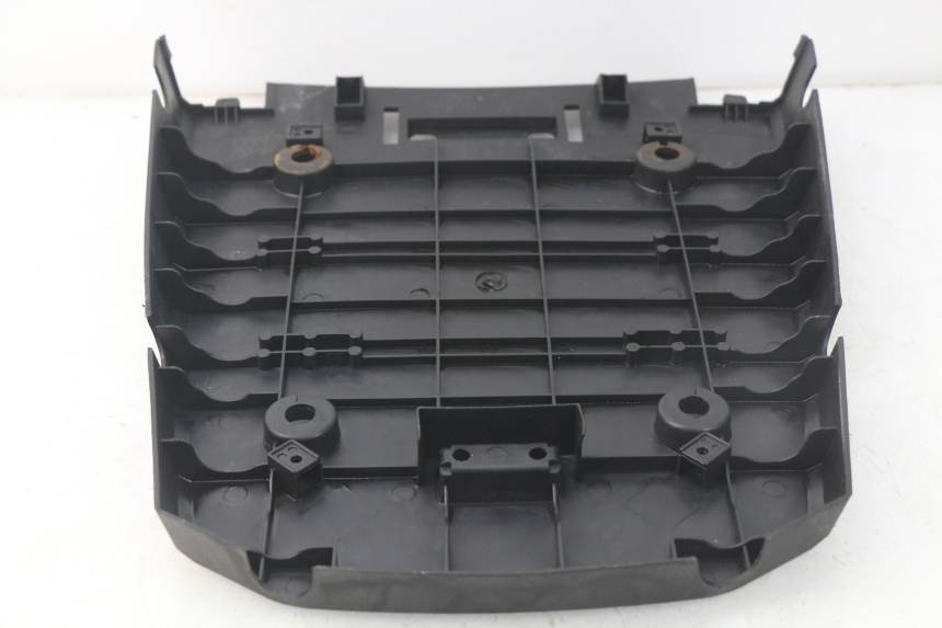 photo de REAR UPPER MIDDLE PANEL RED ELECTRIC RED E PRO 1 (2017 - 2019)