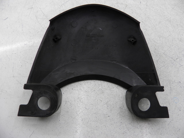 photo de REAR UPPER MIDDLE PANEL SUZUKI SV S 650 (1999 - 2002)