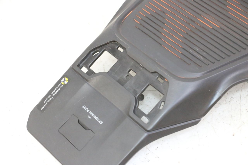 photo de REAR UPPER MIDDLE PANEL SEGWAY NINEBOT ZT3 PRO 1