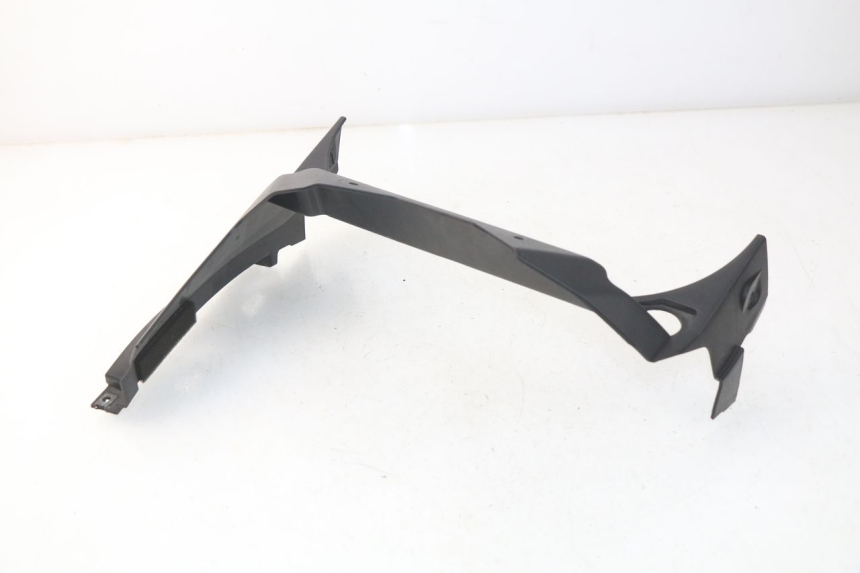 photo de REAR FAIRING JUNCTION YAMAHA XP T-MAX TMAX ABS 500 (2004 - 2007)