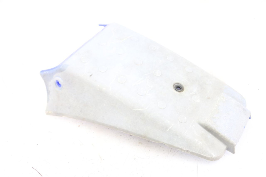 photo de REAR MIDDLE PANEL HYOSUNG XRX 125 (2000 - 2008)