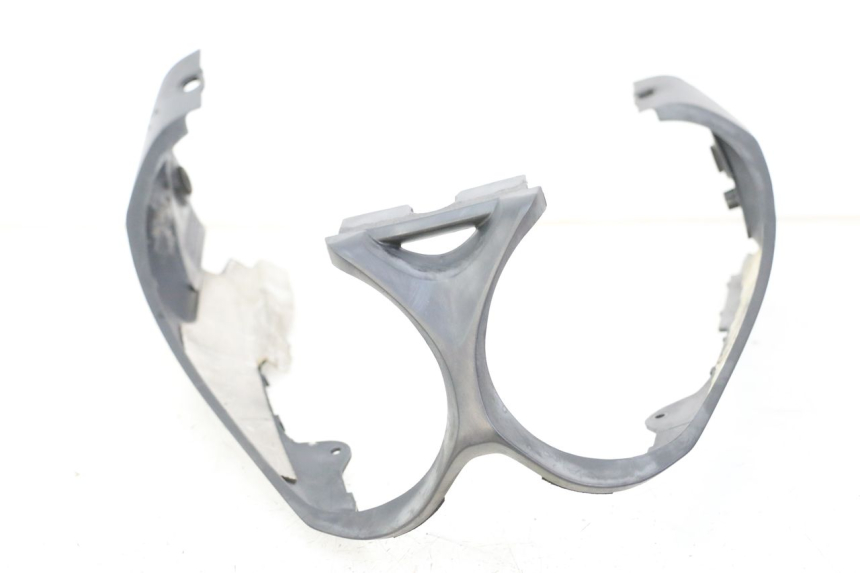 photo de REAR MIDDLE PANEL YAMAHA FZ6 FAZER S2 600 (2007 - 2011)