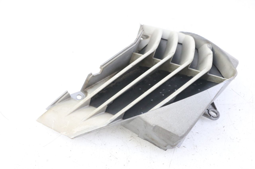 photo de FRONT MIDDLE PANEL PEUGEOT ELYSTAR 50 (2002 - 2014)