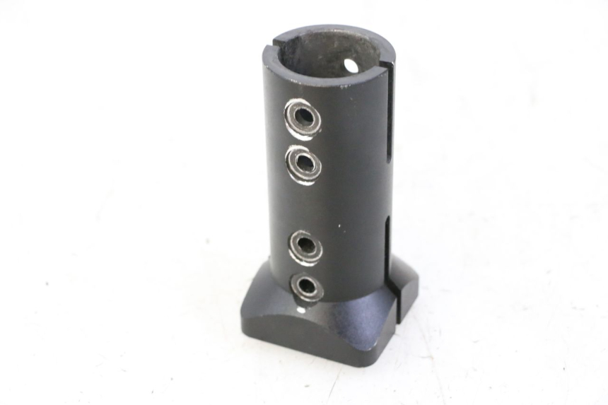 photo de FRONT LOWER FAIRING JOINING PIECE DUALTRON AMINIA 1