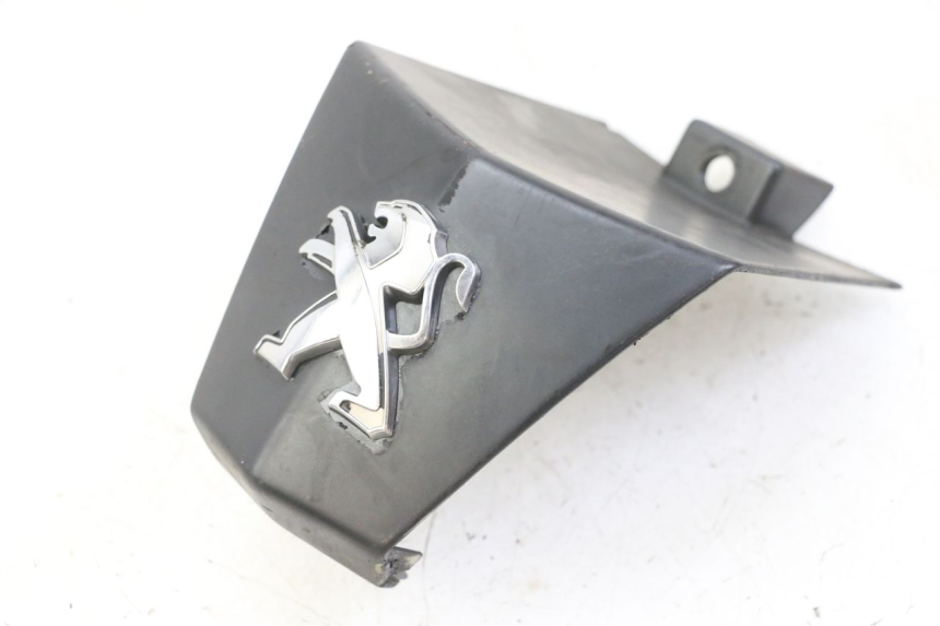 photo de LOWER FRONT FAIRING JUNCTION PEUGEOT CITYSTAR 50 (2013 - 2017)