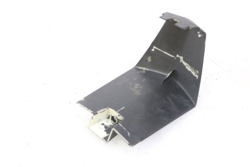 photo de LOWER FRONT FAIRING JUNCTION PEUGEOT CITYSTAR 50 (2013 - 2017)