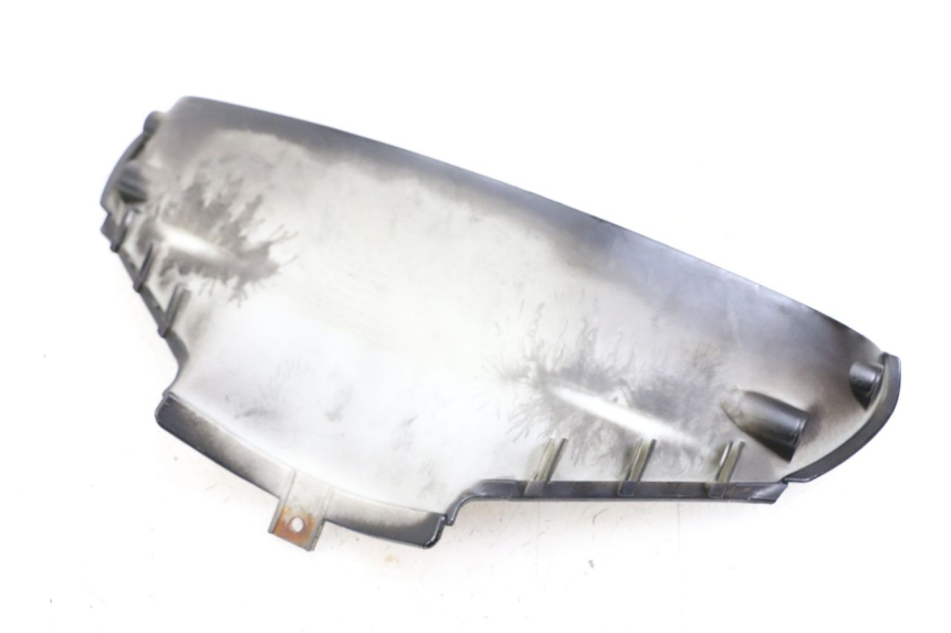 photo de FRONT MIDDLE PANEL HYOSUNG GTR 125 (2006 - 2008)