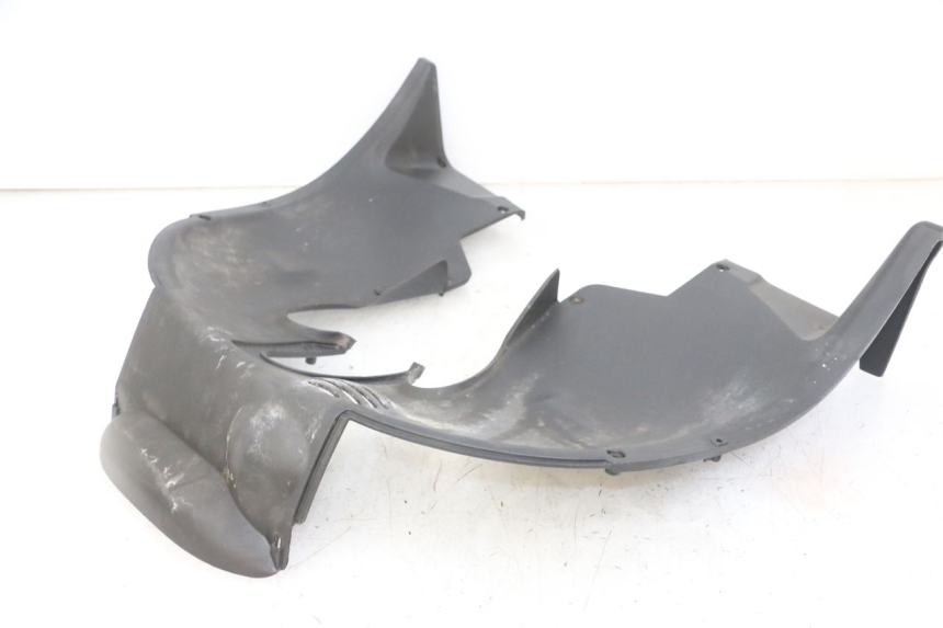 photo de LOWER FRONT FAIRING JUNCTION PIAGGIO MP3 LT 300 (2010 - 2016)